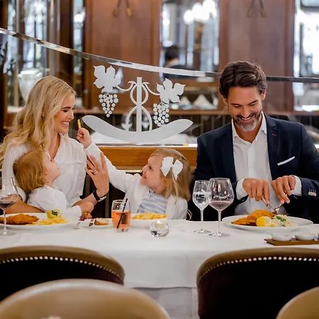 酒店 Schweizerhof &