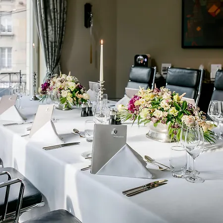 Schweizerhof & 酒店