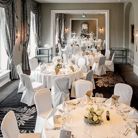 Hotel Schweizerhof & 5*