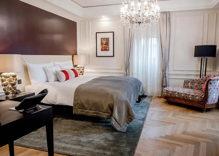 Schweizerhof & Отель