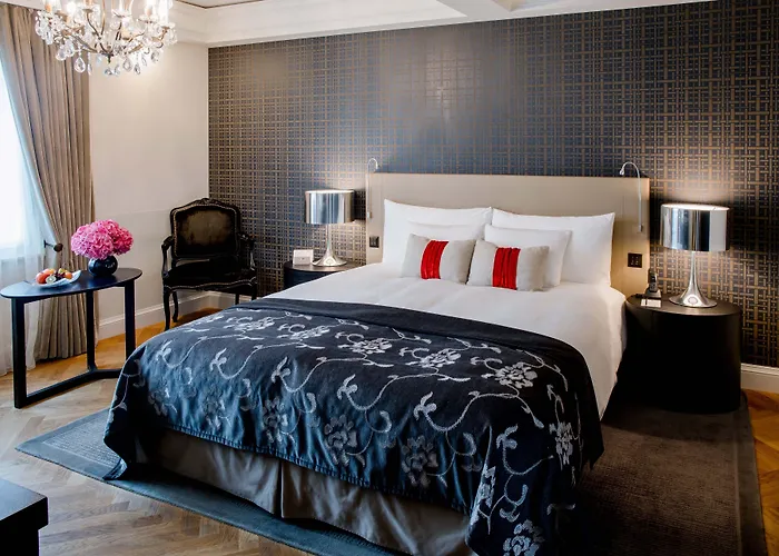 Schweizerhof & 5* Берн