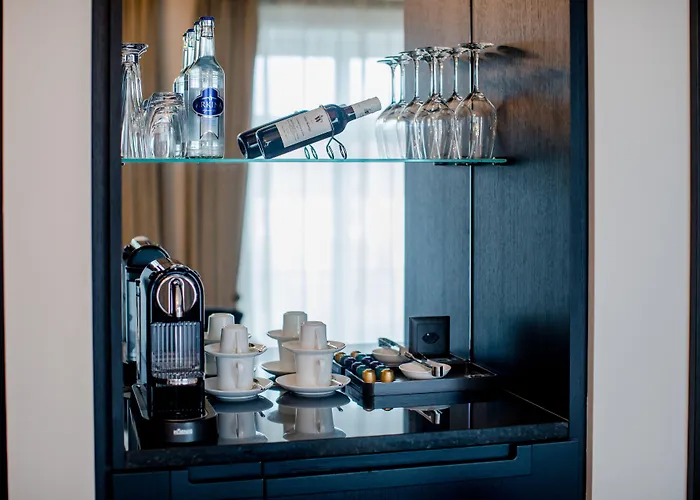 Отель Schweizerhof & 5*