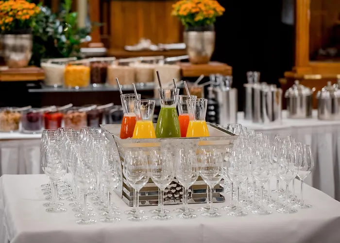 Hotell Schweizerhof & 5*