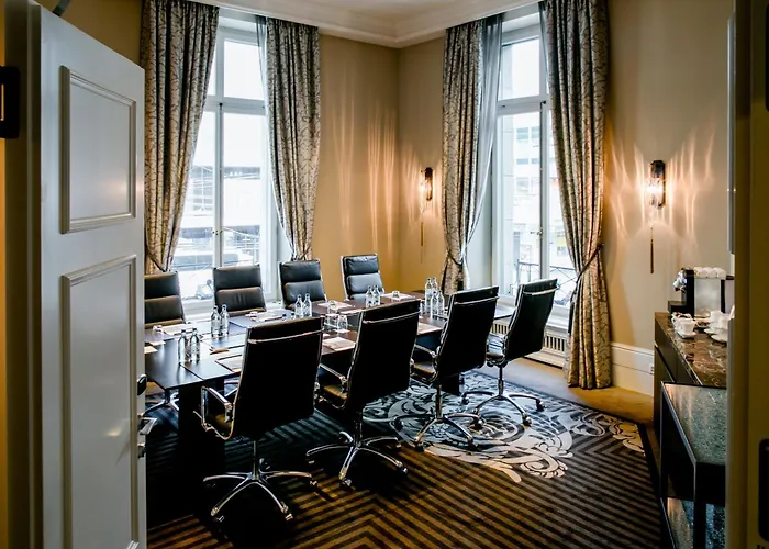 Schweizerhof & Берн