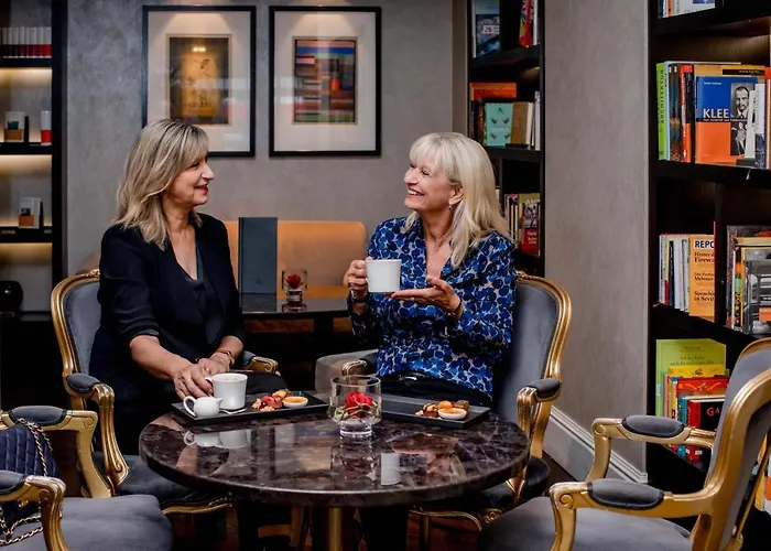 Отель Schweizerhof &