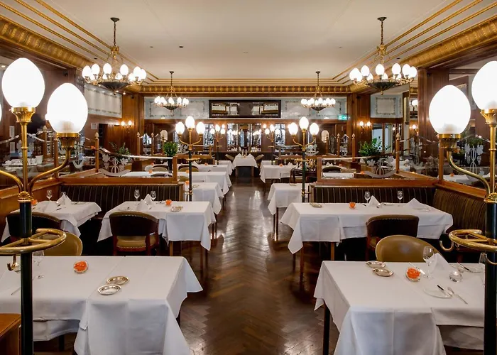 Schweizerhof & Отель 5*