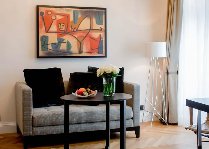 Schweizerhof & 5* Berne